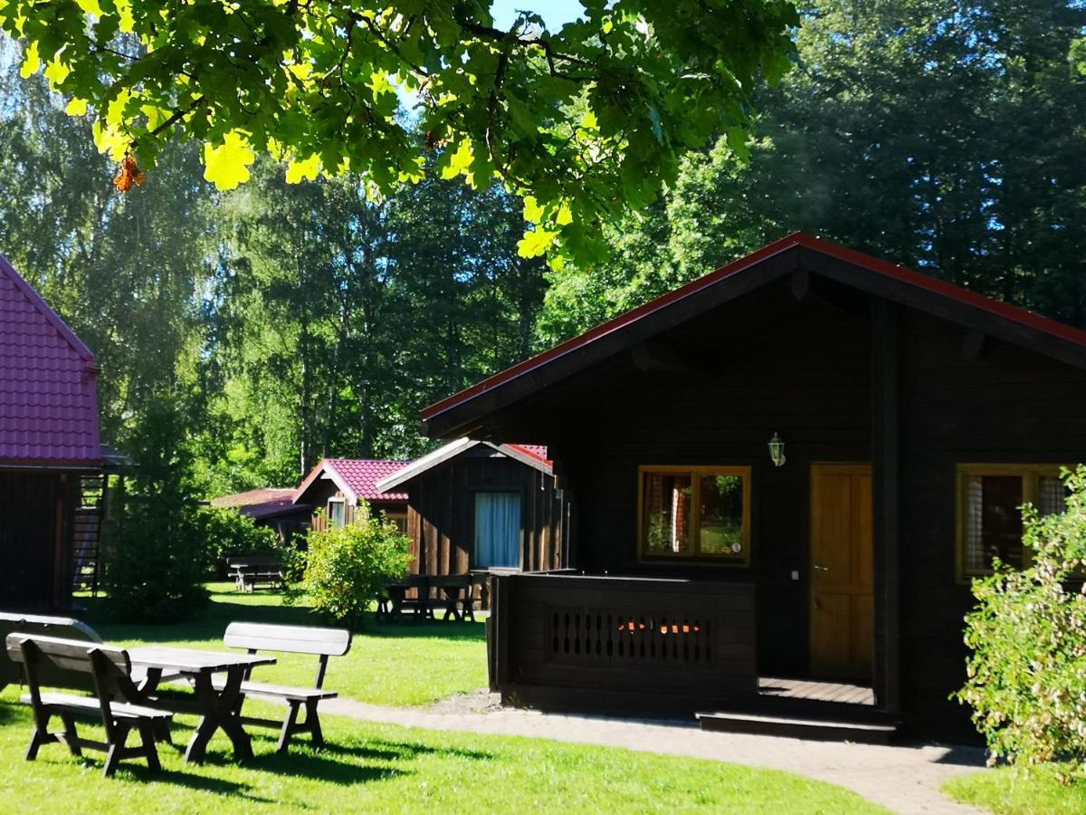 Viesu Nams Vecmuiza Hotel Tūja Exterior foto