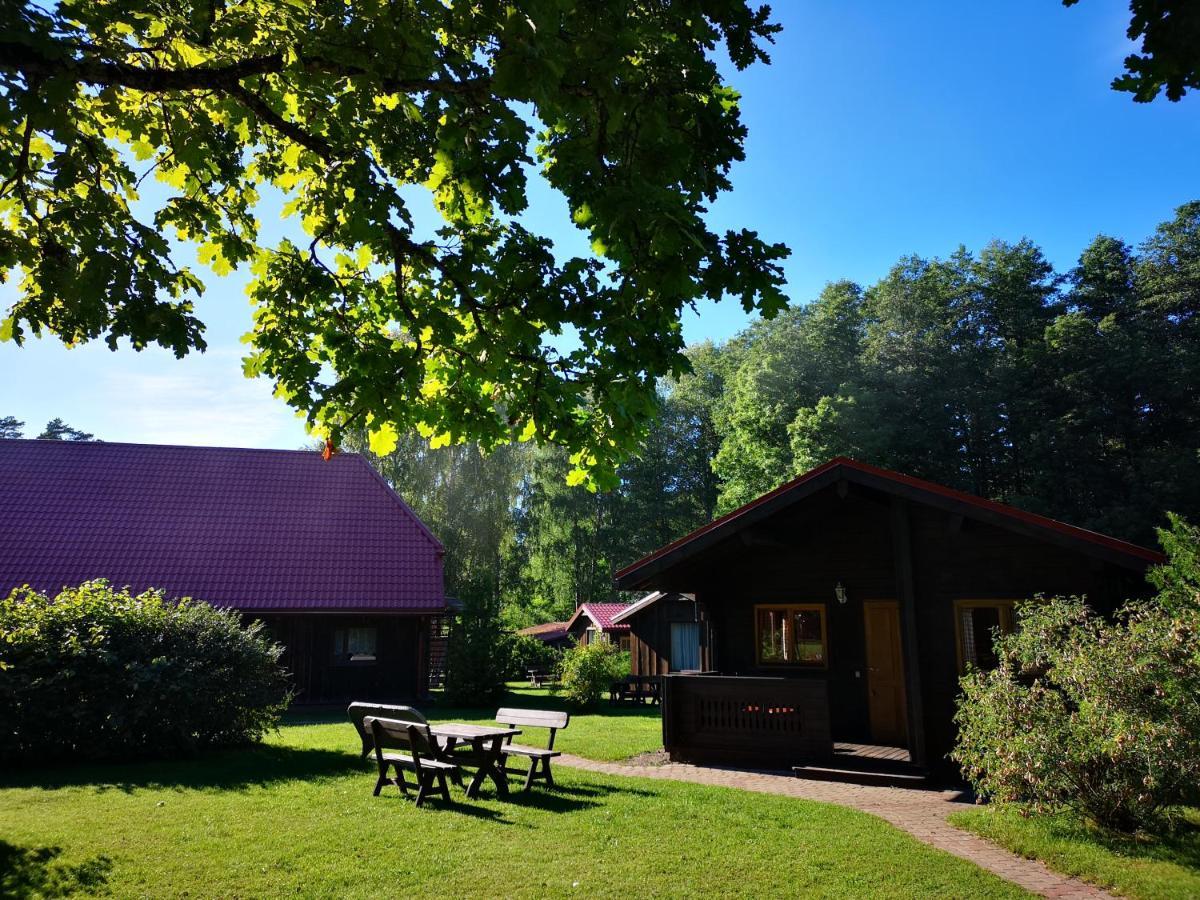 Viesu Nams Vecmuiza Hotel Tūja Exterior foto