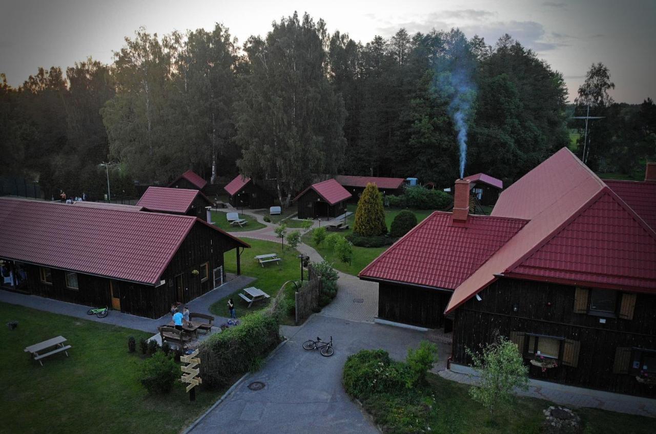 Viesu Nams Vecmuiza Hotel Tūja Exterior foto