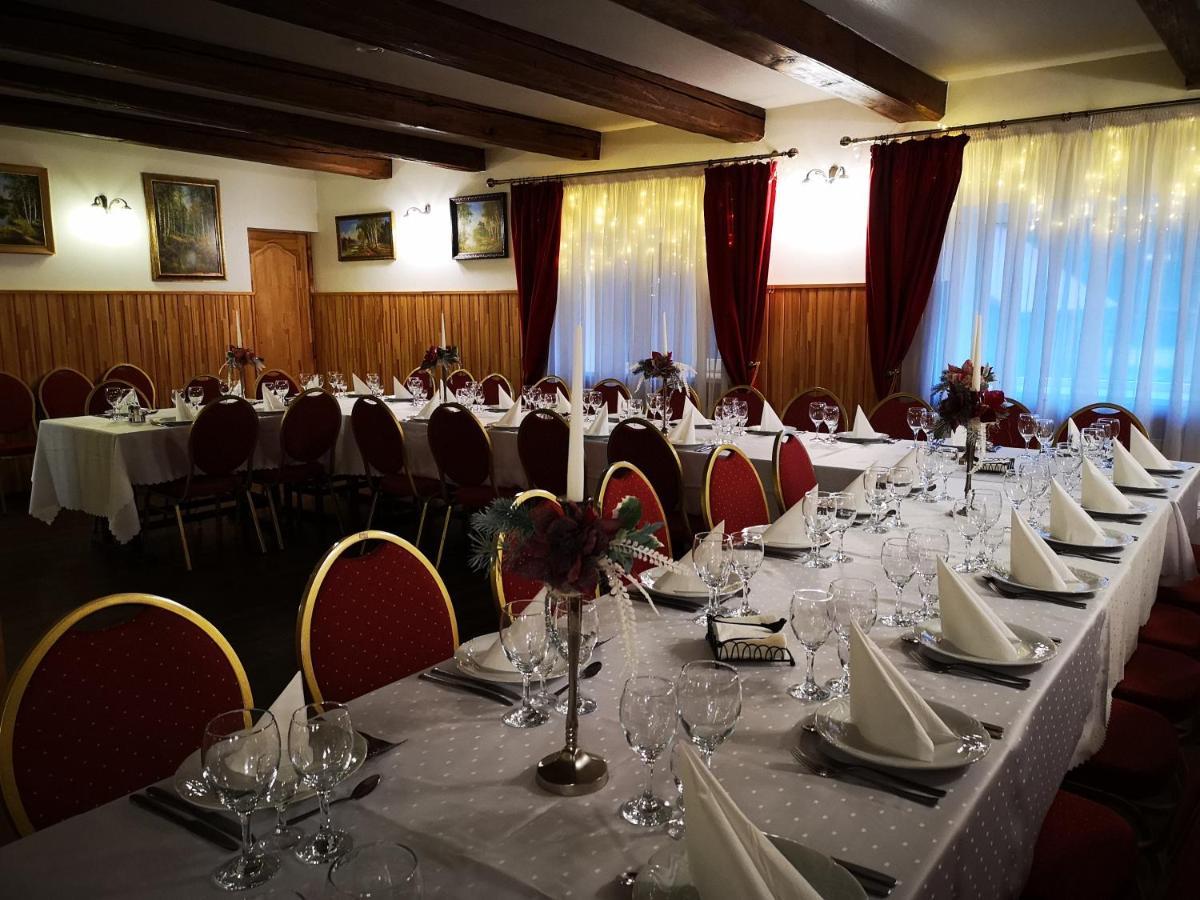 Viesu Nams Vecmuiza Hotel Tūja Exterior foto