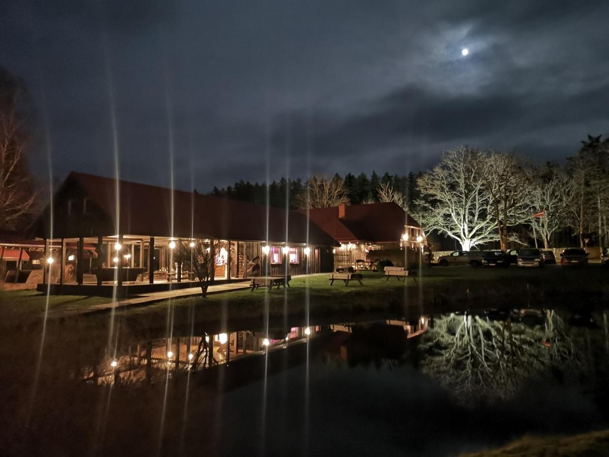 Viesu Nams Vecmuiza Hotel Tūja Exterior foto